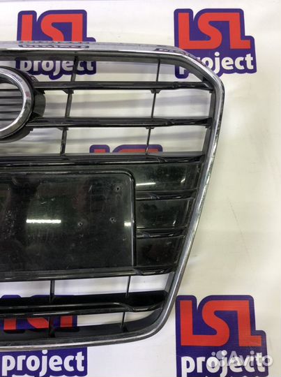 Решетка радиатора Audi A5 8T 2011-2016