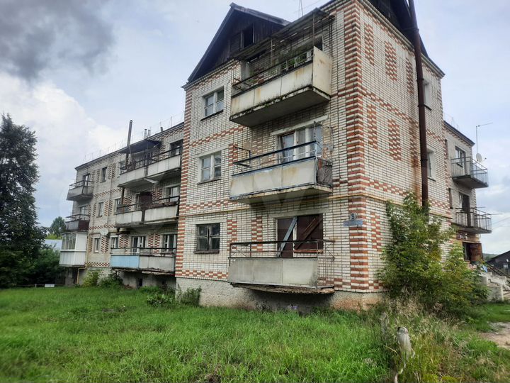 2-к. квартира, 41,8 м², 1/3 эт.