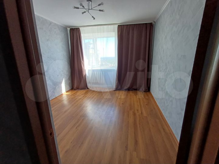 2-к. квартира, 65 м², 7/14 эт.