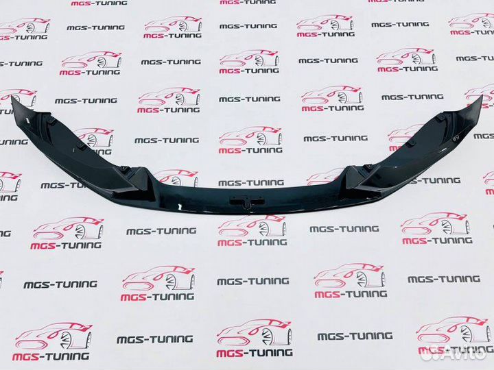 Губа BMW 1 серия F20 M-Performance Черный глянец
