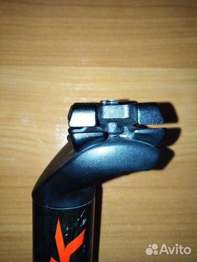 Подседельный штырь 31.6 карбон