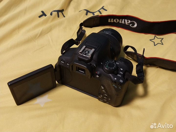 Зеркальный фотоаппарат canon 700d
