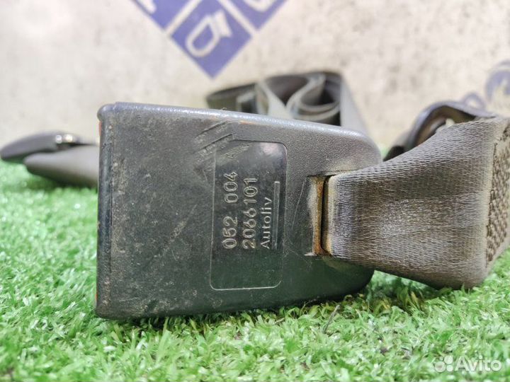 Ответная часть ремня безопасности задняя левая Bmw