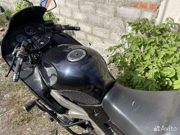 Продается kawasaki zzr 400/2