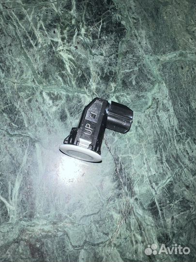 Датчик парковки (парктроник) Паджеро 4