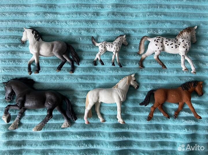 Фигурки лошадей schleich