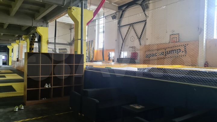 Свободного назначения, 826.7 м²