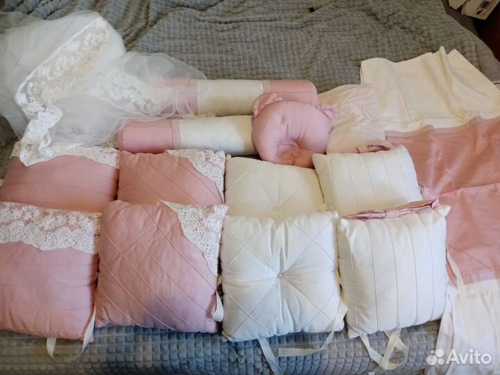 Бортики и балдахин, торг