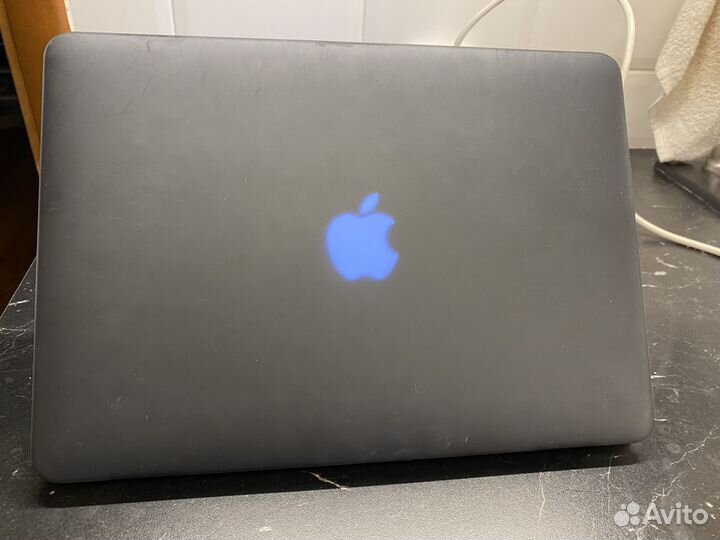 Пластиковые накладки на MacBook Air 13