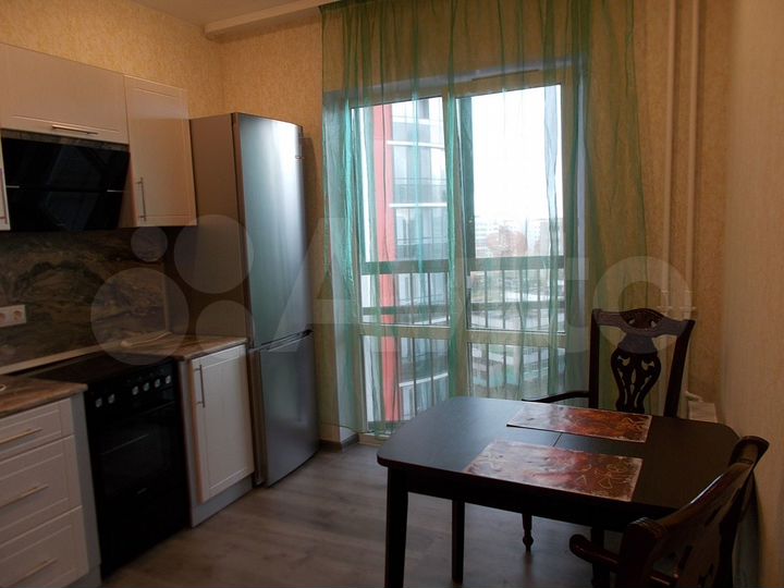 1-к. квартира, 38 м², 10/16 эт.