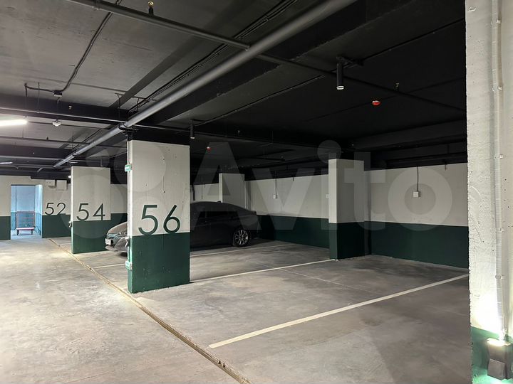 Машиноместо, 16 м²