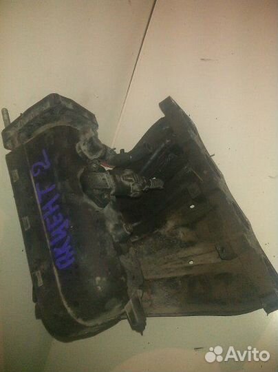 Впускной коллектор Hyundai Accent 2 G4EC