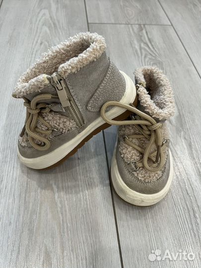 Ботинки детские