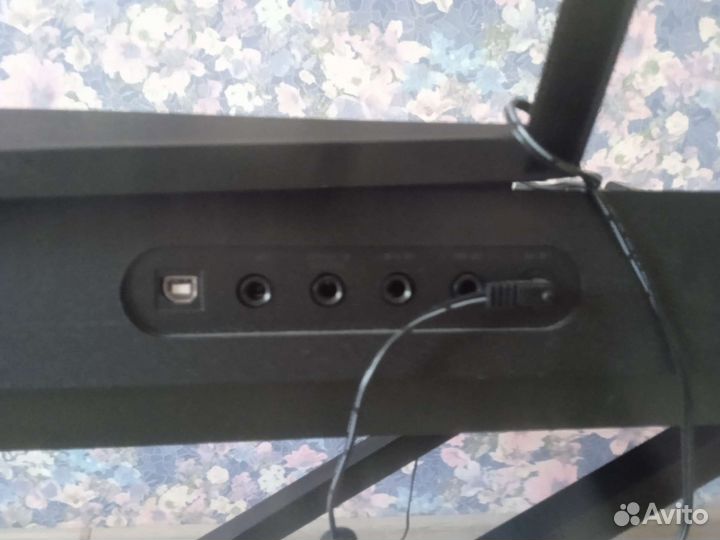 Синтезатор medeli M211K