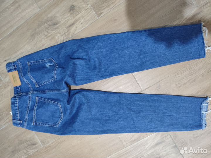 Джинсы