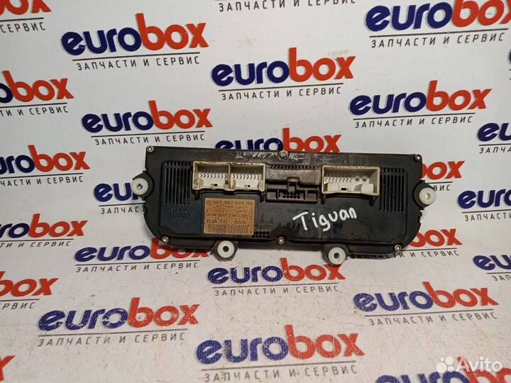 Блок управления климат-контролем (печкой) VW Tigu