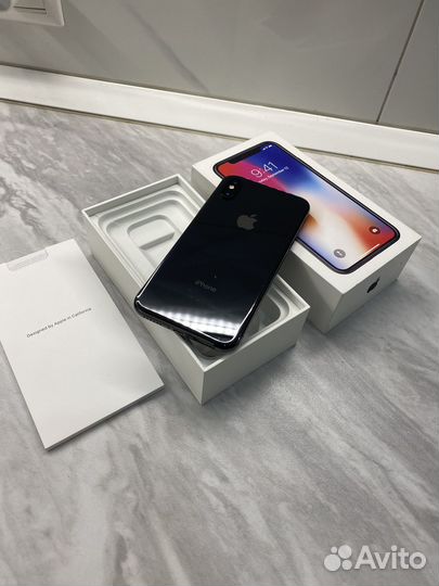 iPhone X, 256 ГБ