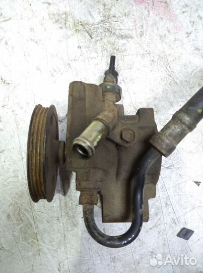 Насос Гур Toyota Rav4 1994-2000