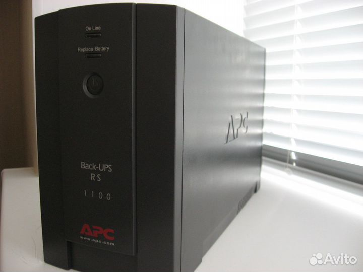 APC Back-UPS RS 1100