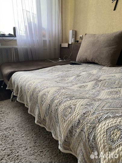 Угловой диван бу