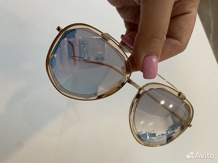 Солнцезащитные очки