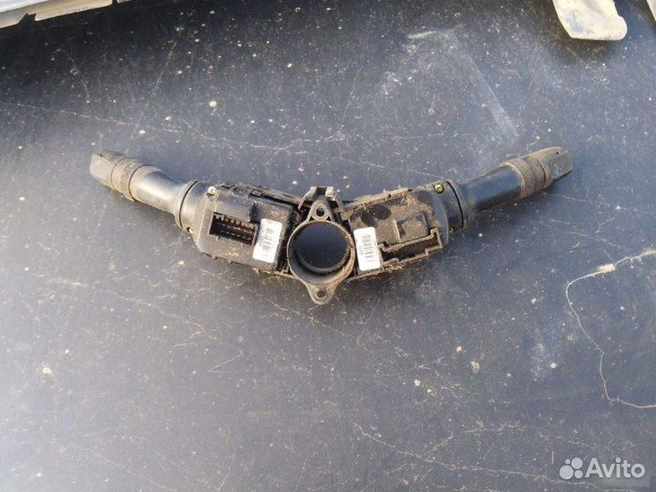 Подрулевой переключатель Kia Ceed JD