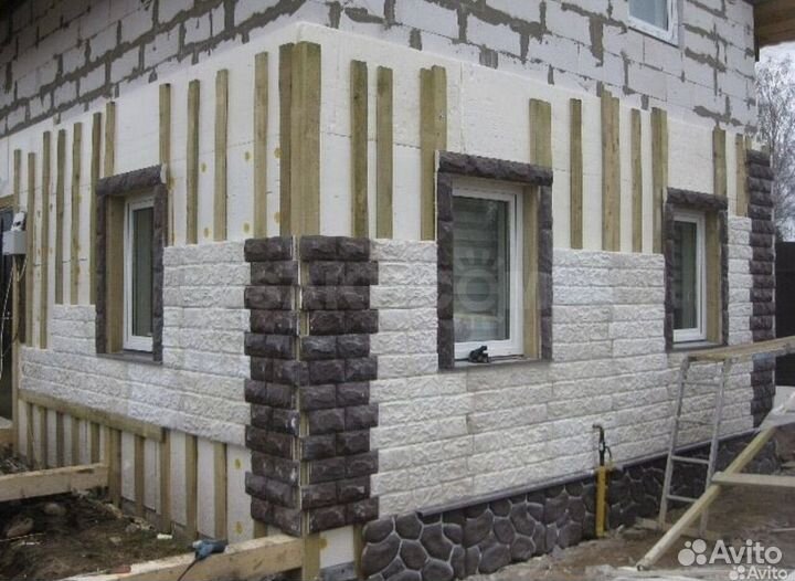 Бригада строителей