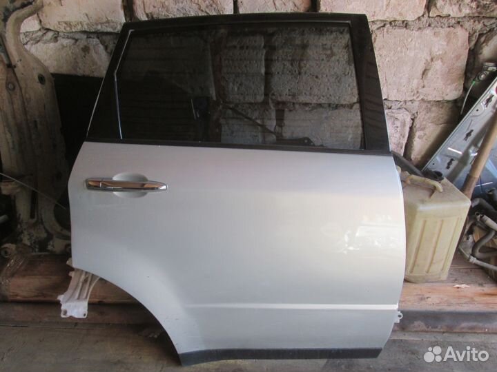 Дверь задняя правая Subaru Tribeca B9 2005-2014