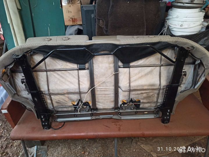 Продам заднее сиденье