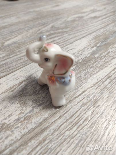 Статуэтка слон керамический