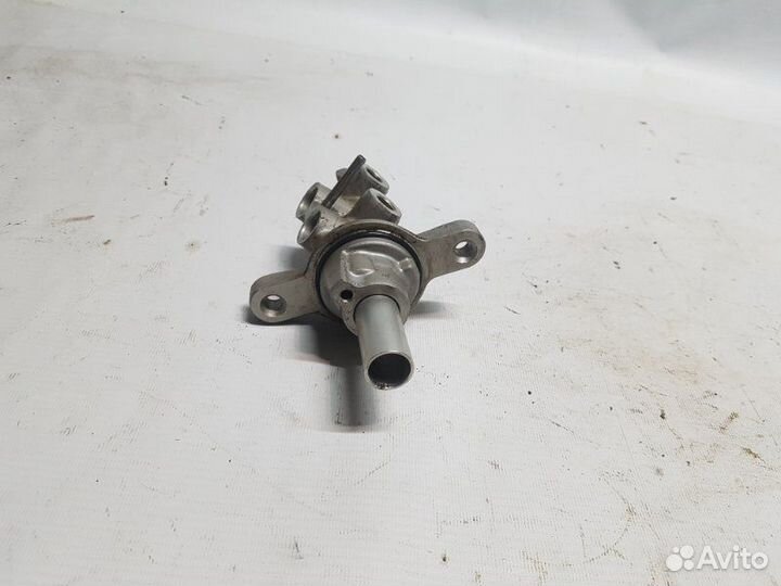 Главный тормозной цилиндр Lifan X50 W215 LF479Q2-B