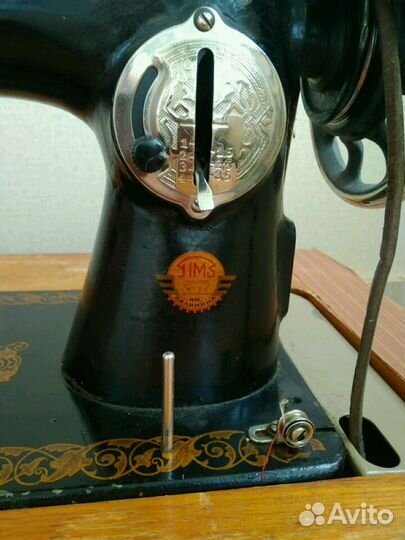 Швейная машина пмз им. Калинина