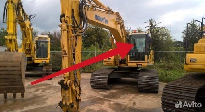 Стекло лобовое на Komatsu 200/300/400-8/7