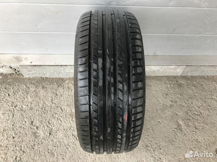 Dunlop SP Sport 01 245/45 R19 98Y