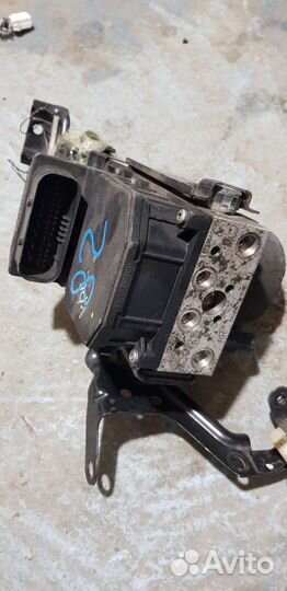 Блок ABS subaru legacy 27536AG070 VSC