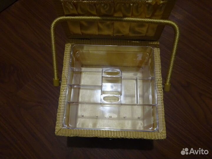 Шкатулка для рукоделия Органайзер для швеи