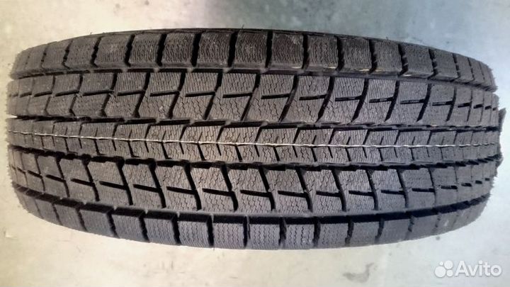 Dunlop Winter Maxx SJ8 265/70 R16 112R