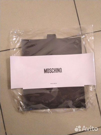 Подарочные коробки moschino