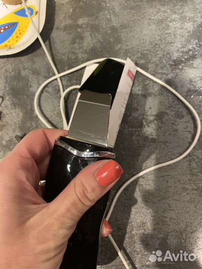 Ультразвуковой аппарат для чистки лица