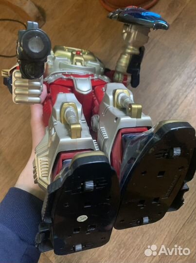 Робот игрушка