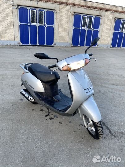 Скутео Хонда Lead 100