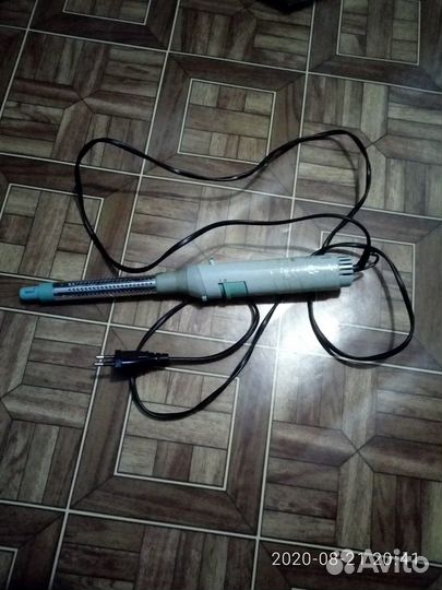 Фен Филлипс (сушка-завивка)