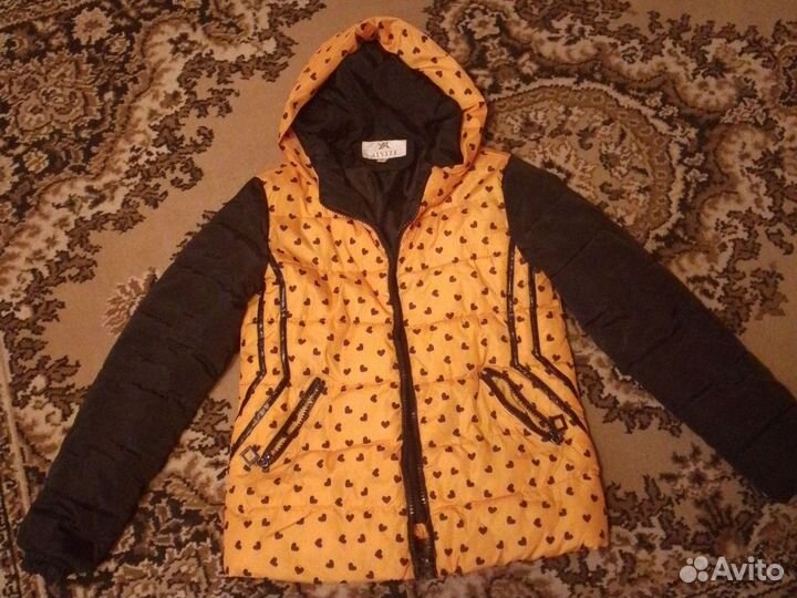 Куртка на девочку(девушку)