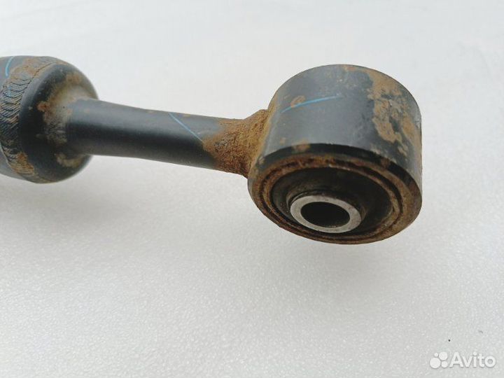 Амортизатор подвески передний Toyota Hilux GUN126L