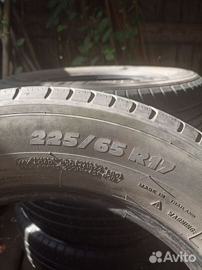 Michelin X Radial 225/65 R17