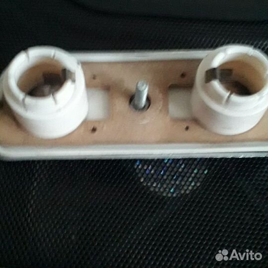 Шильдик Ваз 2101 и фонарь подсветки заднего номерн