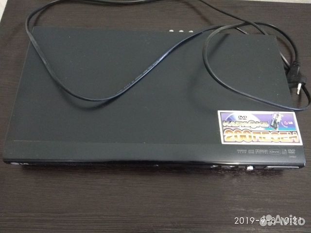 DVD-плеер LG DK-854