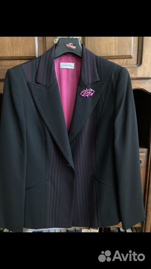 Брючный новый костюм женский 50 52 черный