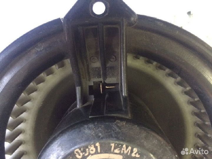 Мотор отопителя салона (Моторчик печки) Toyota Cro