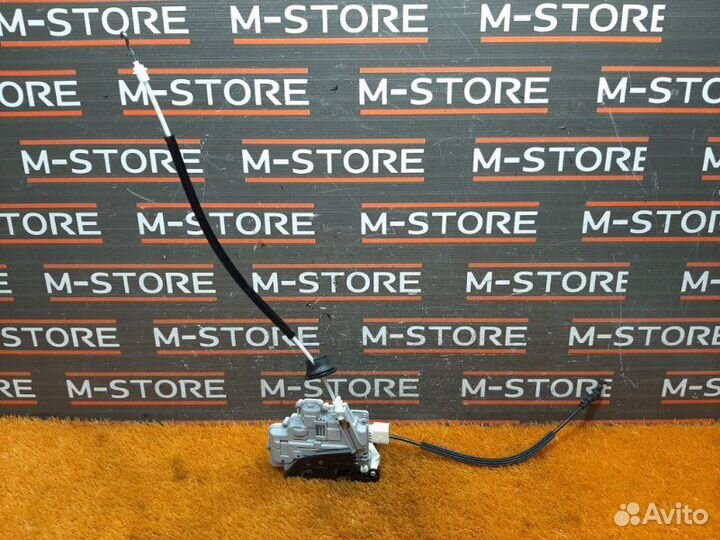 Замок двери задний левый Audi Q7 4LB BHK 2009